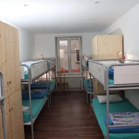 Langstars Backpackers